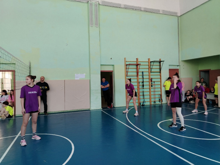Районные соревнования по волейболу среди девушек..